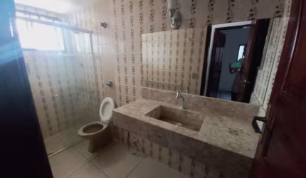 Casa à venda com 200m² com 4 quartos em Candelária - Natal - RN