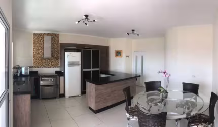 Sobrado 4 dormitórios, 5 vagas - Nossa Sra. Carmo