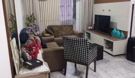 Apartamento com 2 quartos à venda no Embaré