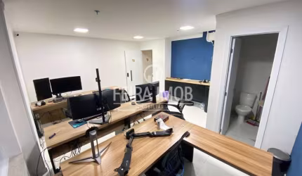 Sala comercial no Charmant