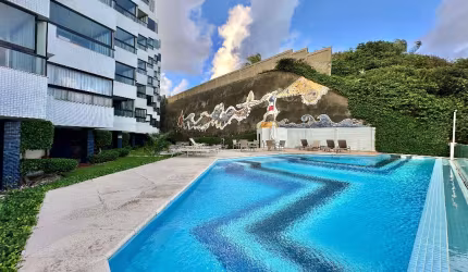 Frente Mar no Terrazzo Rio Vermelho! 2/4, Porteira Fechada e Acesso Direto à Praia do Buracão!