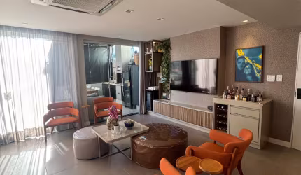 Cobertura Linear Decorada à Venda no Caminho das Árvores | 140m² | Piscina Privativa e 2 Vagas Soltas
