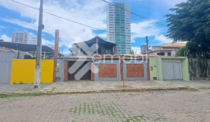 Casa à venda em Lagoa Nova (Natal/RN) | 4 suítes, 274m²