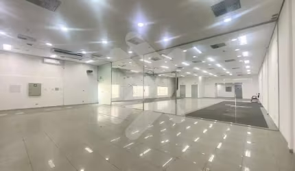 Prédio comercial à locação em Candelária | Antigo Bradesco, às margens da Av. Salgado Filho | 493m²