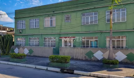 Apartamento recém reformado no centro