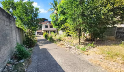 Casa em Figueira - Duque de Caxias, RJ