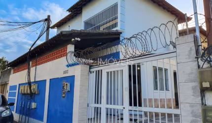 Casa de Condomínio em Jardim Primavera