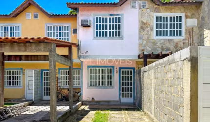Casa de Condomínio em Jardim Primavera