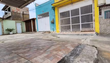 Casa de condomínio em Saracuruna