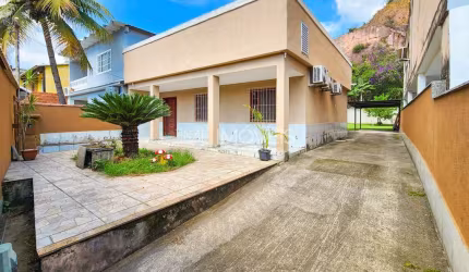 Casa em Jardim Primavera - Duque de Caxias, RJ