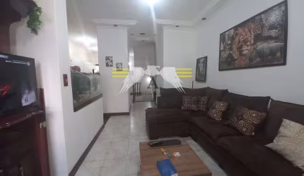 Prédio à venda, 300 m², com residência em cima , 2 vagas de garagem, localizado na região do Belém