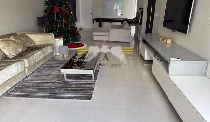 Sobrado para Venda, 335m², 6x30, 3 dormitórios, sendo 3 suítes, 4 vagas de garagem - Água Rasa - Sã