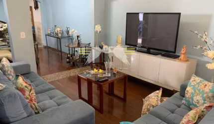 SOBRADO A VENDA! ÓTIMA OPORTUNIDADE PARA CONSTRUTORES