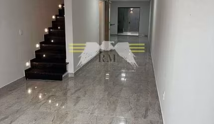 ** SOBRADO Á VENDA 237m² SENDO 2 SUÍTES E 1 DORMITÓRIO E 3 VAGAS - Para Mais Informações Corretor A