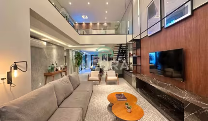 Excelente casa com 3 (três) amplas suítes no bairro moinhos de vento em Canoas.