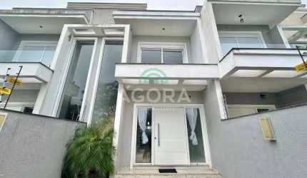 Ágora Cia Imobiliária vende: Sobrado de 160m2 com 3 (três) dormitórios no Quintas do Palermo.