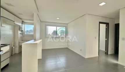 Excelente apartamento com 2 (dois) dormitórios, sendo 1 (uma) suíte, localizado no bairro Centro.