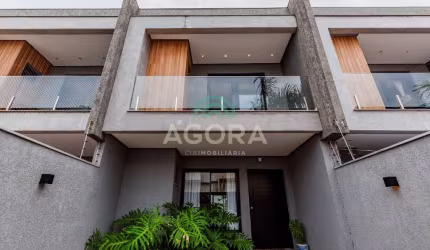 Excelente sobrado com 3 (três) dormitórios, sendo 1 (uma) suíte, localizado no bairro Mont Serrat.