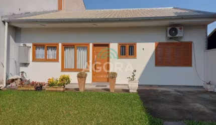 Casa térrea de 55m², com 1 (um) dormitório e 1 (um) banheiro, localizada no bairro São José.