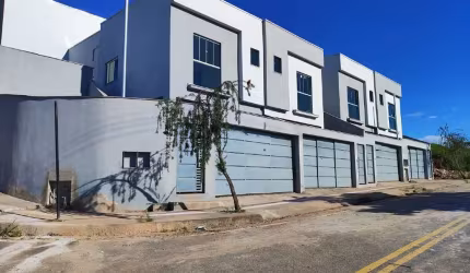 Casa à venda em Cons. Lafaiete-MG, bairro São Marcos: 2 quartos, 1 sala, 1 banheiro, 2 vagas, 80m².