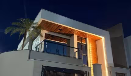 Linda casa à venda em Conselheiro Lafaiete-MG, bairro Novo Horizonte: 3 quartos, 1 suíte, 1 sala, 3 banheiros, 3 vagas, 154m².
