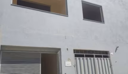 Casa à venda com 3 quartos e suíte em Santo Agostinho, Conselheiro Lafaiete-MG. 170m².
