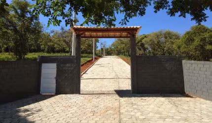 Chácara à venda em Conselheiro Lafaiete-MG, região do Topázio!