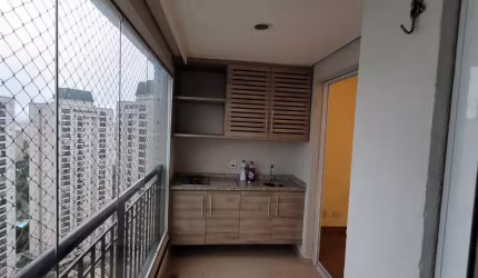 Lindo apartamento com 3 dormitórios no Morumbi PRONTO