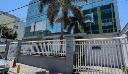 Comercial para Venda em Duque de Caxias, Vila Flávia, 1 dormitório, 1 suíte, 6 banheiros, 6 vagas