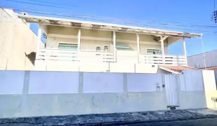 Casa no Centro de Balneário Piçarras -  para Venda ou troca por imóvel em Gaspar