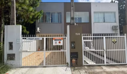 A Venda Casa em Balneário Piçarras  02 suítes