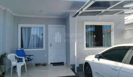 Casa à venda no bairro Coqueiral em Araruama/RJ