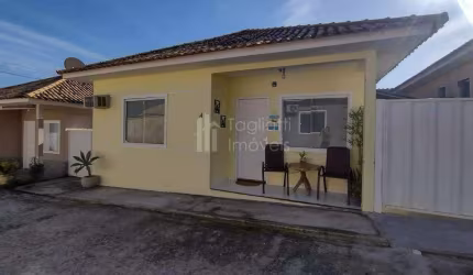 Casa à venda no bairro Outeiro em Araruama/RJ