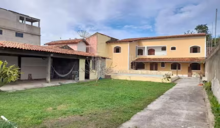 Casa à venda no bairro Coqueiral em Araruama/RJ