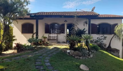 Casa à venda no bairro Parque Hotel em Araruama/RJ