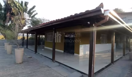 Casa à venda no bairro Parati em Araruama/RJ