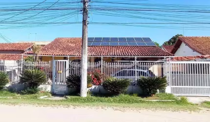 Casa à venda no bairro Coqueiral em Araruama/RJ