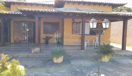Casa à venda no bairro Parque Hotel em Araruama/RJ