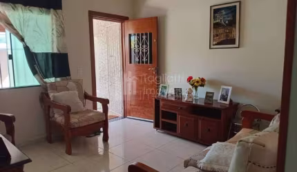 Casa à venda no bairro Vila Capri em Araruama/RJ