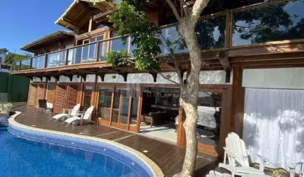 Casa à venda no bairro Ferradura em Armação dos Búzios/RJ