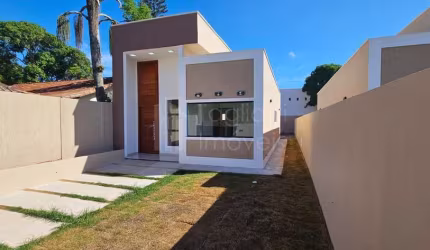 Casa Moderna - Coqueiral, Araruama.