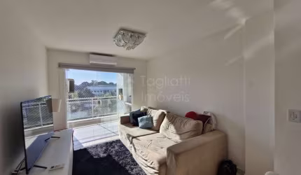 EXCELENTE APARTAMENTO NO CENTRO DE ARARUAMA 