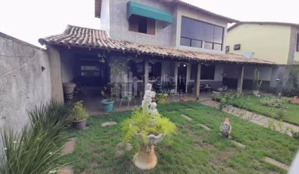 IMÓVEL de 338m² com EXCELENTE localização!