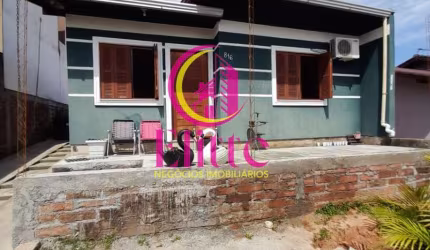 Casa para Venda em Sapucaia do Sul, Bela Vista, 2 dormitórios, 1 banheiro, 1 vaga