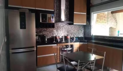 Sobrado com 3 dormitórios à venda por R$ 480.000,00 - Caiçara - Praia Grande/SP