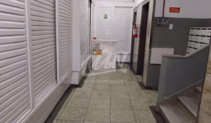 SALA COMERCIAL C/60,30M2 PRIVATIVOS, 4 SALAS, BANHEIRO SOCIAL, COZINHA, DE FUNDOS,PRÉDIO COM ELEVADORES, PORTARIA 12 HORAS, E CIRCUITO INTERNO-RUA VIGÁRIO JOSÉ INÁCIO, 263, PRÓXIMO A RUA OTÁVIO ROCHA 