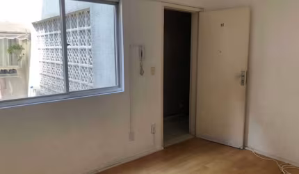 Apartamento à venda no bairro Jardim Conceiçãozinha (Vicente de Carvalho) - Guarujá/SP