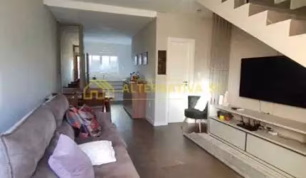 Lindo Sobrado à venda com 02 suítes em Itacolomi, Balneário Piçarras, Santa Catarina