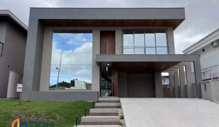 Casa à venda no bairro Ingleses do Rio Vermelho - Florianópolis/SC