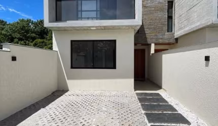 Casa à venda no bairro São João do Rio Vermelho - Florianópolis/SC
